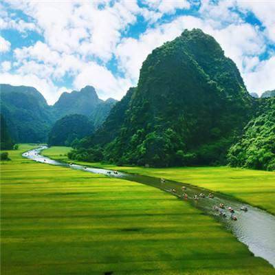 机器人造机器人！新华社走进海康...